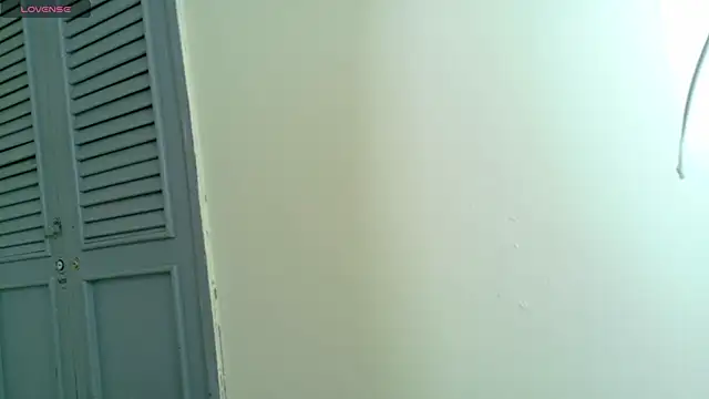 valentina 0  online show from March 2, 2026, 2:35 pm