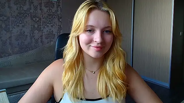 Milka kiss  online show from July 6, 2026, 4:09 pm