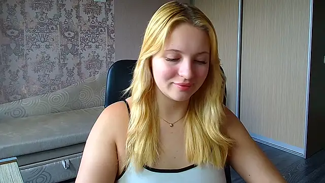 Milka kiss  online show from July 6, 2026, 10:00 am