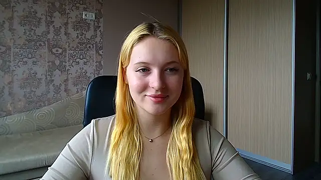 Milka kiss  online show from July 10, 2026, 12:27 pm