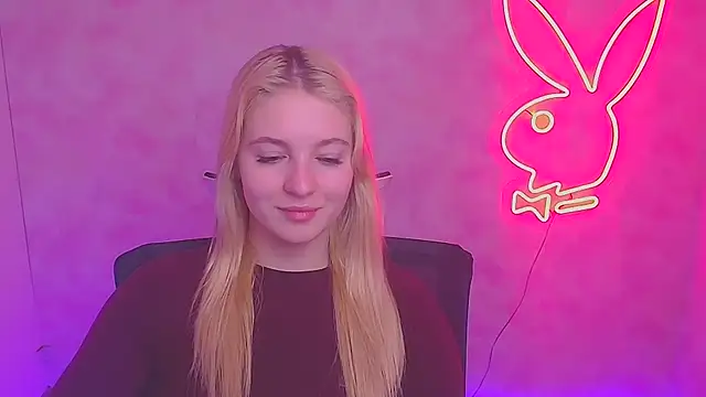 Snapshot of Milka_kiss_ chatting on February 4, 2025, 10:32 am Milka kiss online show from February 4, 2025, 10:32 am