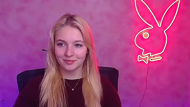 Snapshot of Milka_kiss_ chatting on February 6, 2025, 10:04 am Milka kiss online show from February 6, 2025, 10:04 am