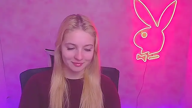 Snapshot of Milka_kiss_ chatting on February 4, 2025, 7:07 am Milka kiss online show from February 4, 2025, 7:07 am