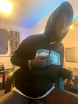 einRowdey online show from November 17, 2025, 6:23 pm