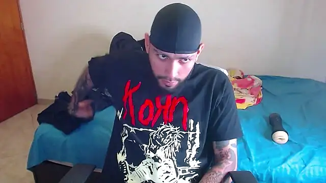 Snapshot of samir_music chatting on February 21, 2026, 10:34 pm samir music online show from February 21, 2026, 10:34 pm