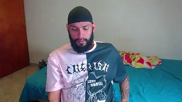 Snapshot of samir_music chatting on February 10, 2026, 10:58 am samir music online show from February 10, 2026, 10:58 am