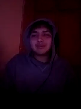 Snapshot of LoganFinds chatting on November 2, 2025, 10:26 pm LoganFinds online show from November 2, 2025, 10:26 pm