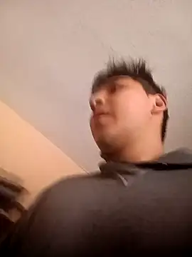 Snapshot of LoganFinds chatting on November 10, 2025, 2:22 pm LoganFinds online show from November 10, 2025, 2:22 pm