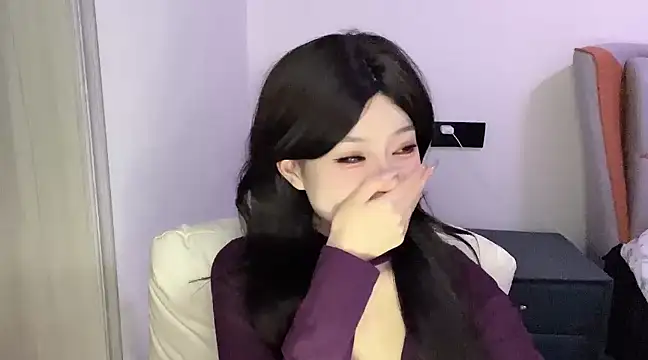 Snapshot of Q-ing chatting on March 6, 2025, 7:36 am Q-ing online show from March 6, 2025, 7:36 am