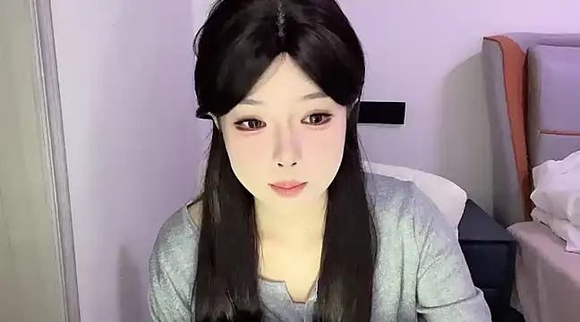 Snapshot of Q-ing chatting on March 18, 2025, 5:55 pm Q-ing online show from March 18, 2025, 5:55 pm