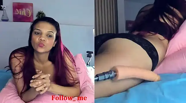 Snapshot of EMY__COOPER chatting on January 21, 2025, 5:49 am EMY COOPER online show from January 21, 2025, 5:49 am