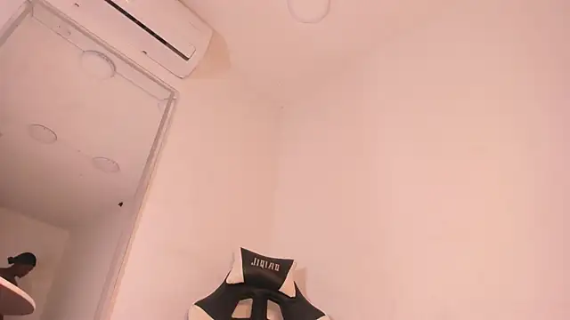 vera candella online show from February 9, 2026, 12:25 pm