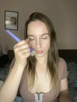 EdnaBradley online show from October 14, 2025, 2:50 pm