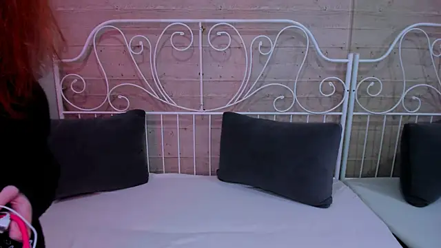 ZaynGraham online show from November 11, 2025, 10:54 am