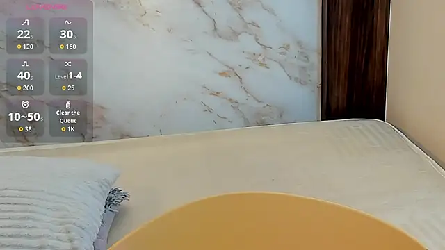 AmyBarton02 online show from February 3, 2026, 4:12 pm