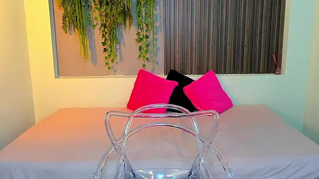 AmyBarton02 online show from September 12, 2025, 3:45 pm