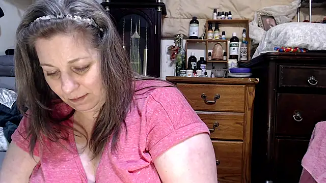 Snapshot of ladyscarlotta chatting on March 18, 2025, 9:43 pm ladyscarlotta online show from March 18, 2025, 9:43 pm