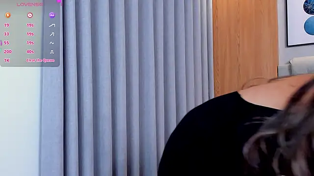 Snapshot of lennabell chatting on December 5, 2025, 3:54 pm lennabell online show from December 5, 2025, 3:54 pm