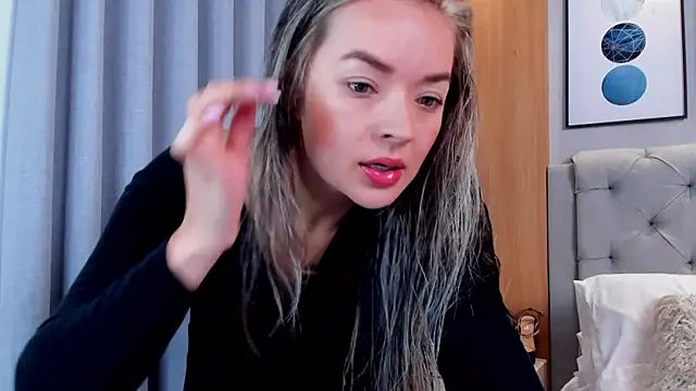 Snapshot of lennabell chatting on November 28, 2025, 4:29 pm lennabell online show from November 28, 2025, 4:29 pm