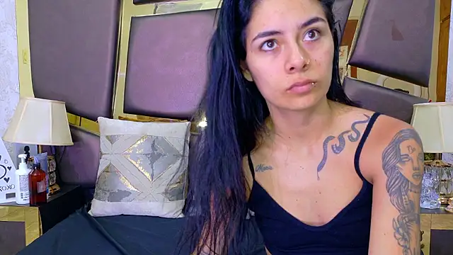 NicoleEsposito online show from March 13, 2026, 12:43 pm