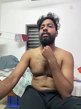 hardfukr0088 online show from October 15, 2025, 3:31 pm