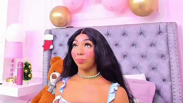 HaileeRoberts online show from December 20, 2025, 12:30 pm