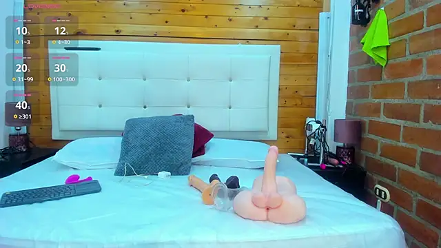 Snapshot of Dulcex69 chatting on December 3, 2025, 11:31 am Dulcex69 online show from December 3, 2025, 11:31 am