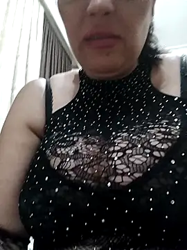 nazii010 online show from September 27, 2025, 2:39 am