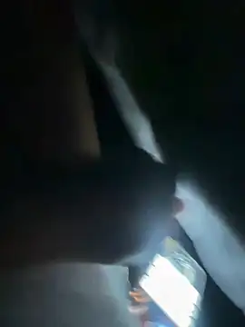 Snapshot of relsb123 chatting on February 3, 2026, 12:32 am relsb123 online show from February 3, 2026, 12:32 am