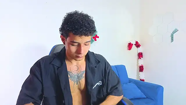 Demitryo online show from December 17, 2025, 4:28 am