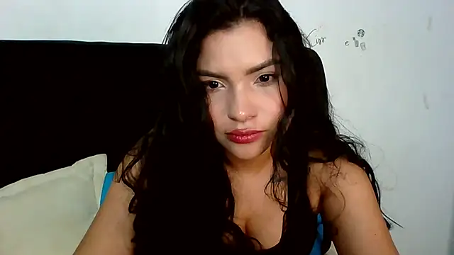Snapshot of lolaa_staars chatting on October 8, 2025, 8:38 am lolaa staars online show from October 8, 2025, 8:38 am