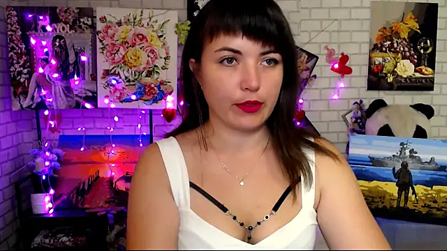 Snapshot of Darina_M_ chatting on September 26, 2025, 4:52 am Darina M online show from September 26, 2025, 4:52 am