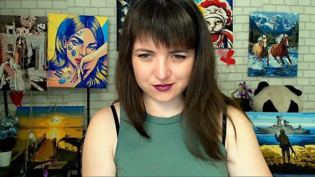 Darina M  online show from April 15, 2026, 4:29 am