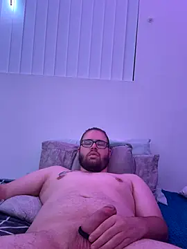 Snapshot of Comfortable_Bite chatting on November 3, 2025, 12:31 pm Comfortable Bite online show from November 3, 2025, 12:31 pm