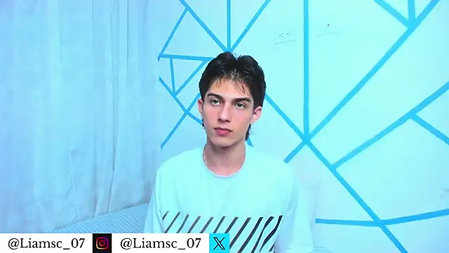 liam scott77 online show from June 9, 2026, 8:43 pm
