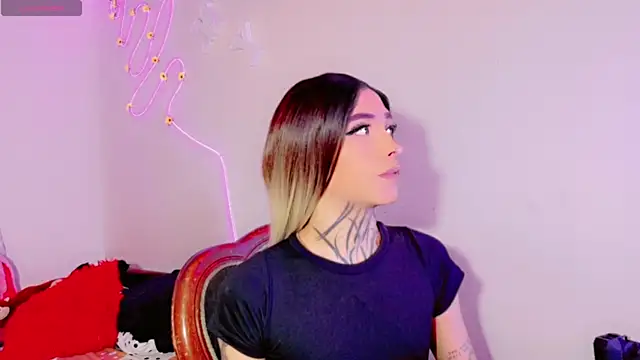 Micaela Rangel online show from July 19, 2026, 4:32 am