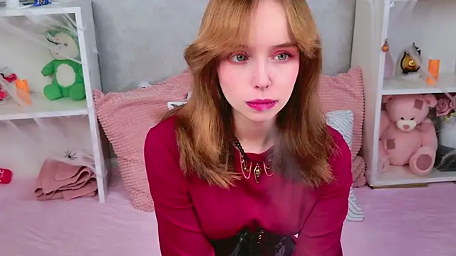 b4by LoL1 online show from October 28, 2025, 12:37 pm