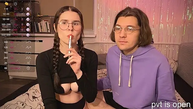 Snapshot of passiondesire_ chatting on February 7, 2026, 3:31 pm passiondesire online show from February 7, 2026, 3:31 pm