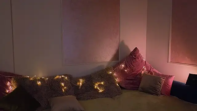 tomorrows day online show from November 22, 2025, 9:13 pm