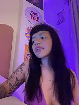 Ashley Chriss online show from February 21, 2025, 4:51 am