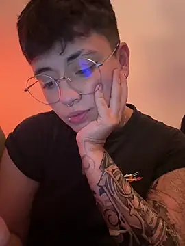 Ashley Chriss online show from January 18, 2025, 9:45 am