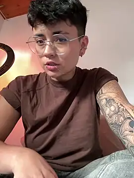 Ashley Chriss online show from January 19, 2025, 9:34 pm