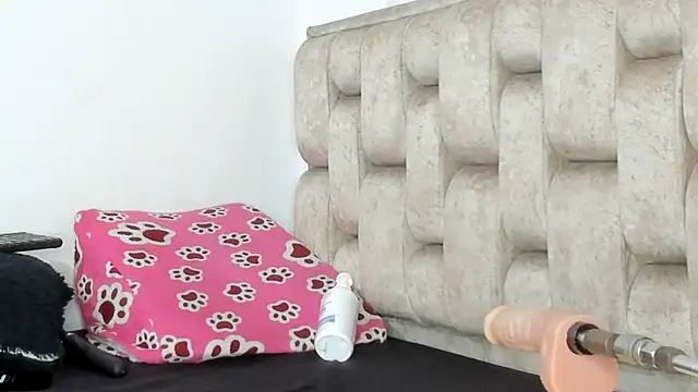 Sophia-Smith2 online show from February 20, 2026, 11:06 pm