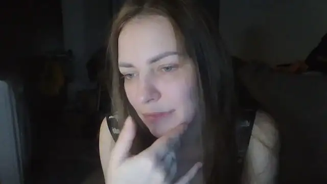AnnaDiamond1 online show from May 21, 2026, 8:39 pm