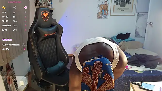 Siriss boyrag online show from December 14, 2025, 11:54 pm