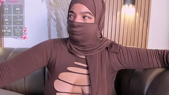 malak nanyy online show from February 12, 2026, 10:15 am