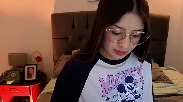 Emma Lombardi online show from October 18, 2025, 11:56 am