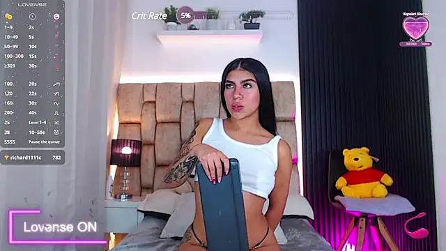 Snapshot of little_sophie18 chatting on February 26, 2025, 10:26 pm little sophie18 online show from February 26, 2025, 10:26 pm