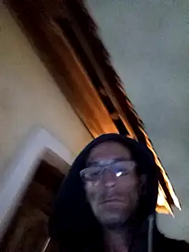 nevessartori online show from January 15, 2025, 2:17 am