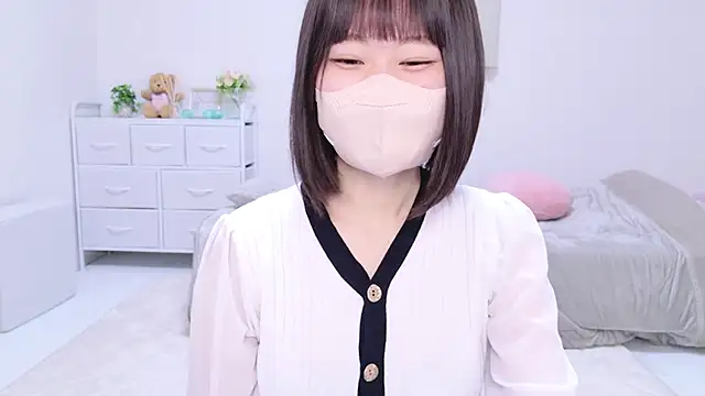 Snapshot of Im_Yu-na chatting on February 7, 2025, 2:15 pm Im Yu-na online show from February 7, 2025, 2:15 pm